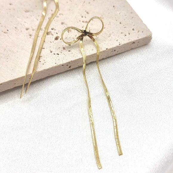 New ANTHRO X FOR LOVE AND LEMONS Bow 18k gold plated Earrings - Picture 7 of 8